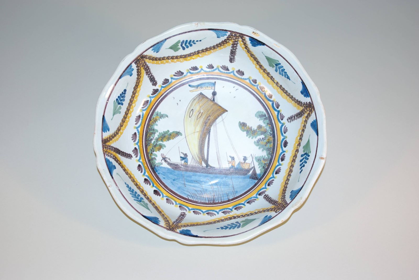 Saladier au chaland de Loire (titre usuel)_0