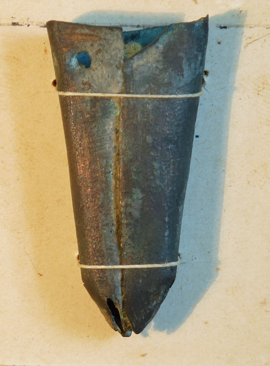 Fourreau d'arme blanche (élément), bouterolle_0