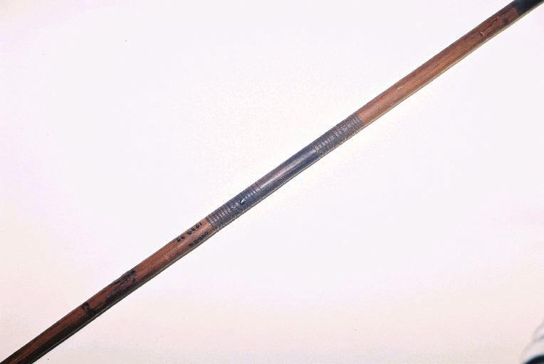 Sagaie (à deux pointes)_1