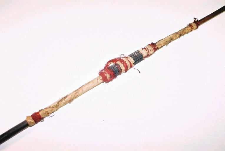 Sagaie (à deux pointes)_2