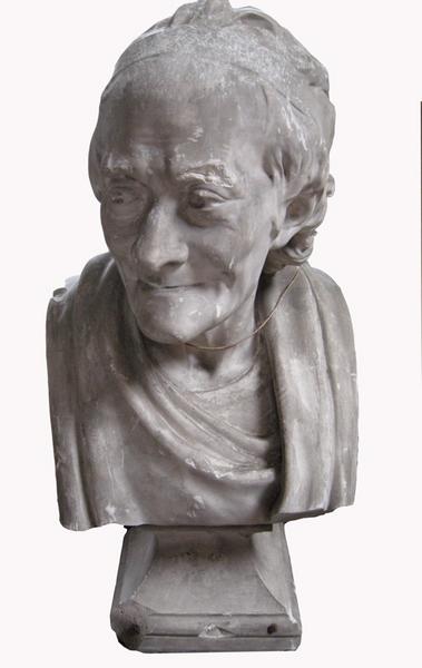 Buste de Voltaire à l'antique_0