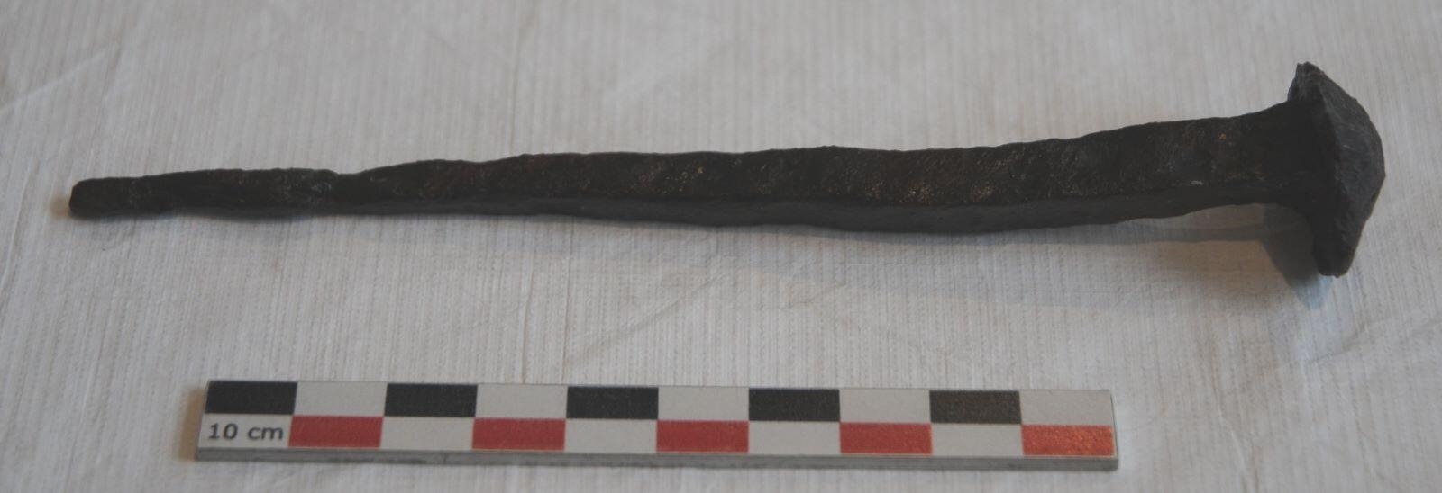 Clou, char (élément)_0