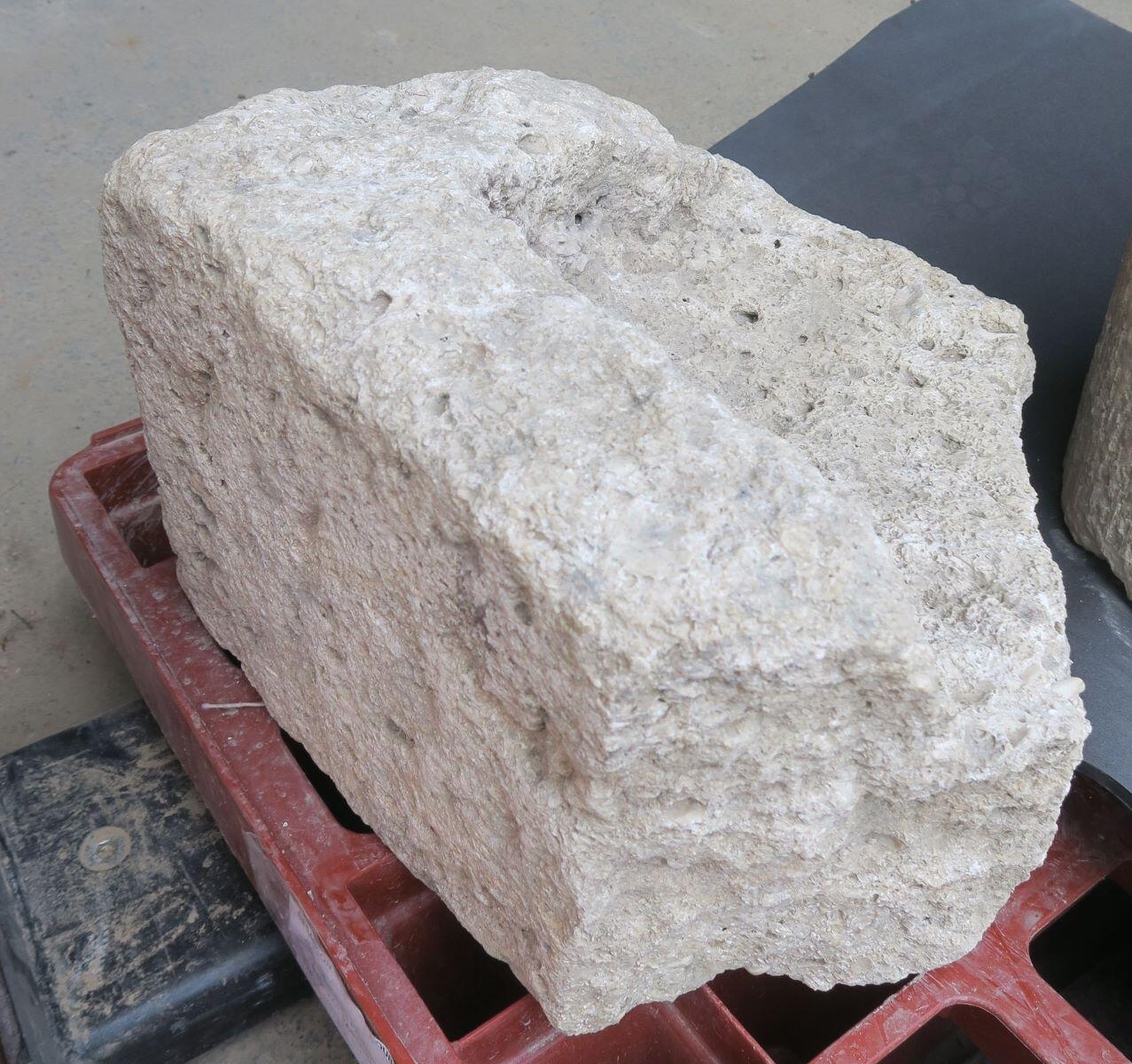 Bloc, cuve (1, fragment)_1