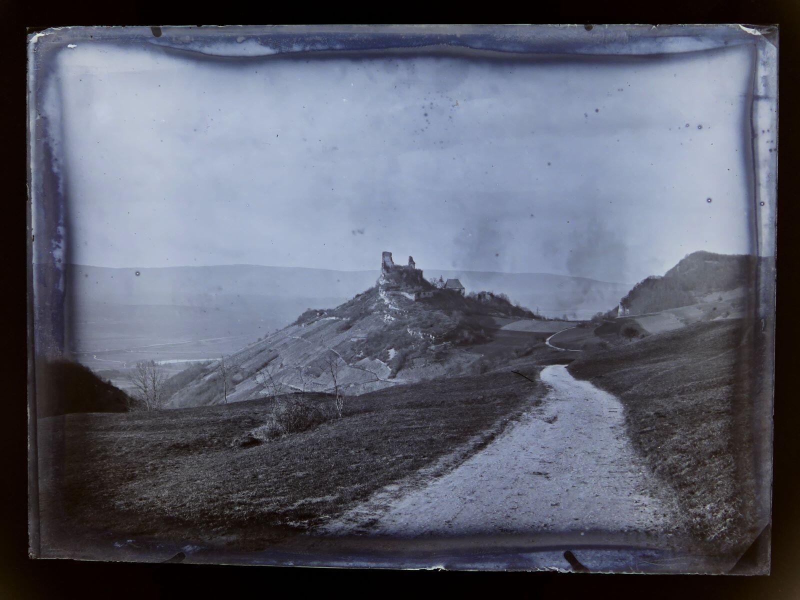 Ruines de Montfaucon, Léon Tirode, 4e quart 19e siècle, 1ère moitié 20e siècle