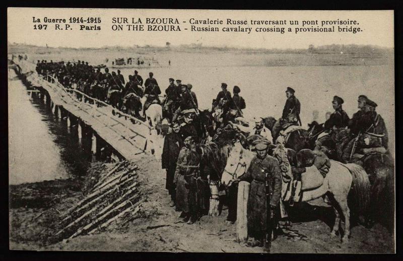 La Guerre 1914-1915 SUR LA BZOURA - Cavalerie Russe traversant un pont provisoire_0