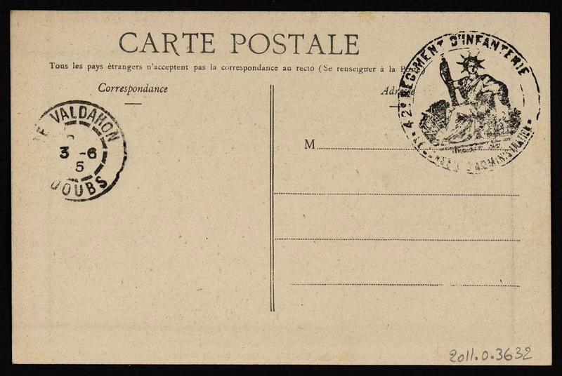 Un coin soudanais - Huttes faites de boue séchée_1