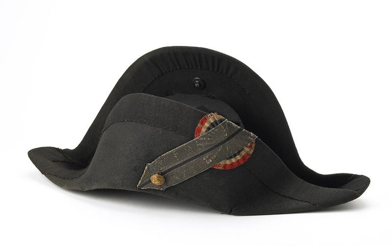 Bicorne_0