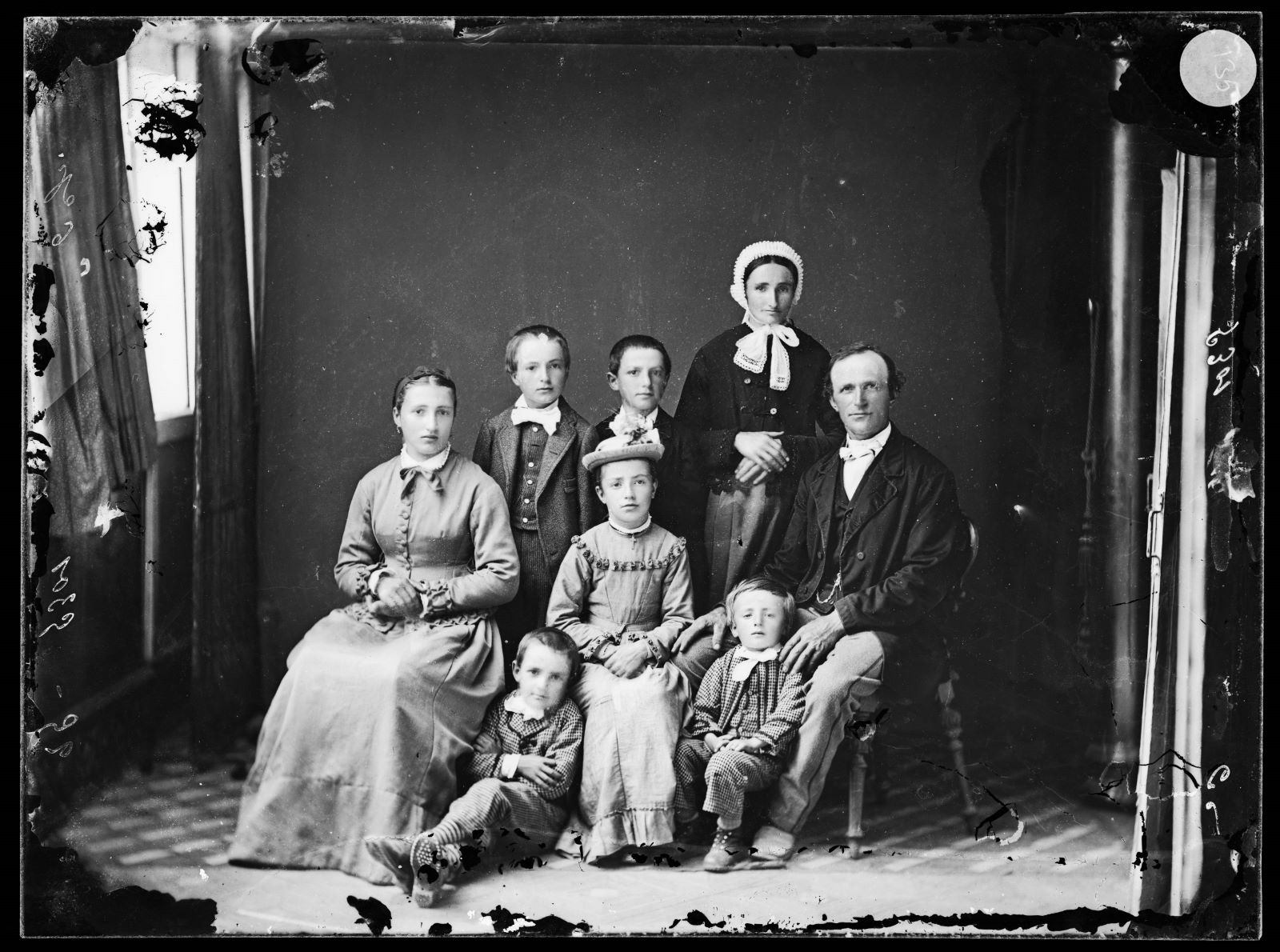 Portrait d'une famille, Alfred Boname, 1870-1885