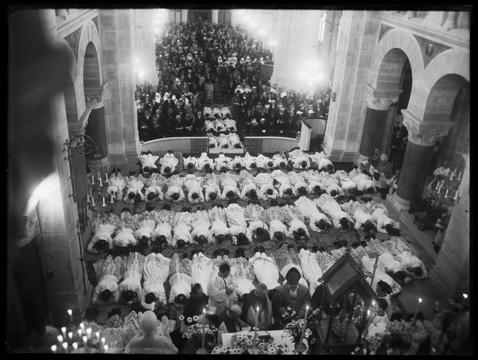 Cérémonie collective d'ordination, Studio Meusy, 1917 après