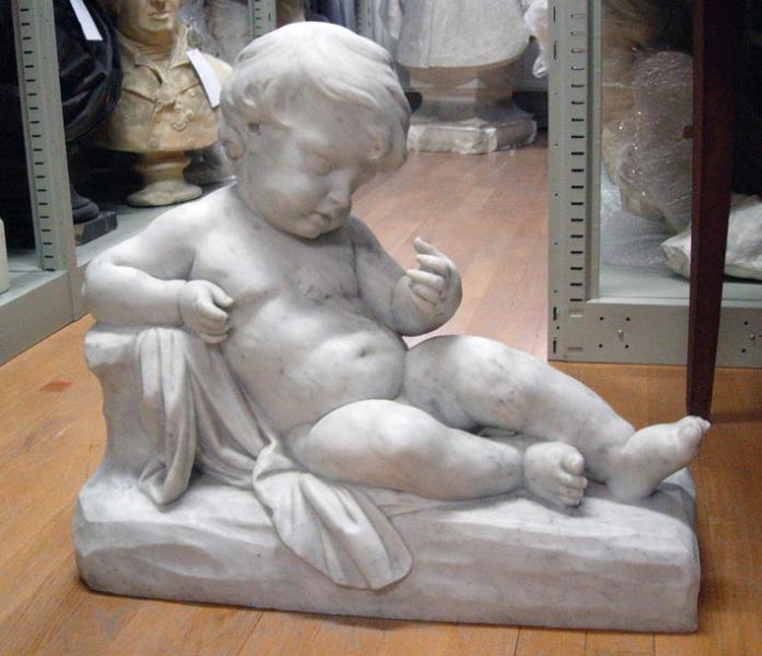 Enfant allongé, 18e siècle