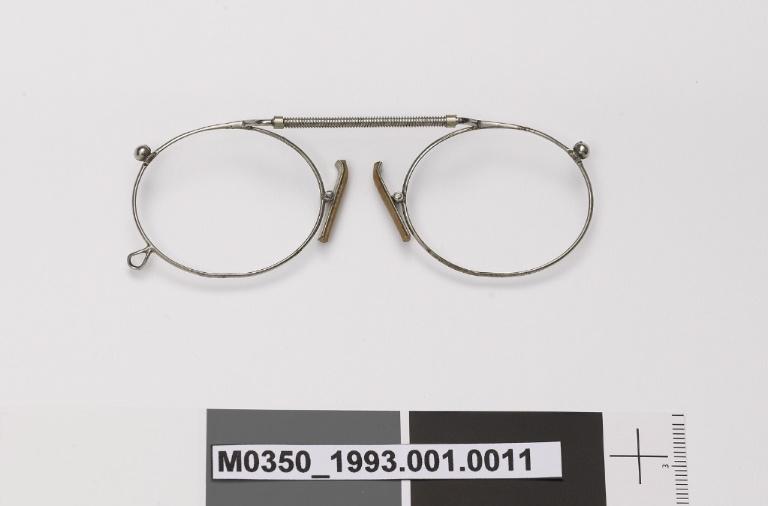 Pince-nez correcteur (horizontal)_0