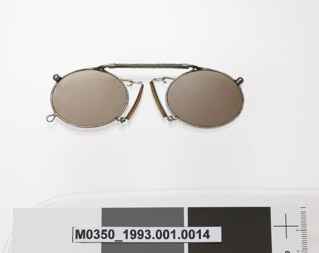 Pince-nez correcteur (horizontal)_0