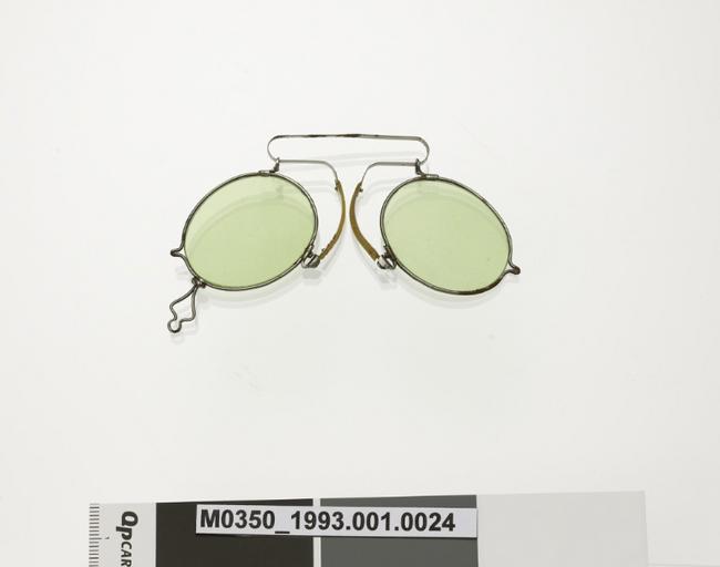 Pince-nez (à coulisse)_0