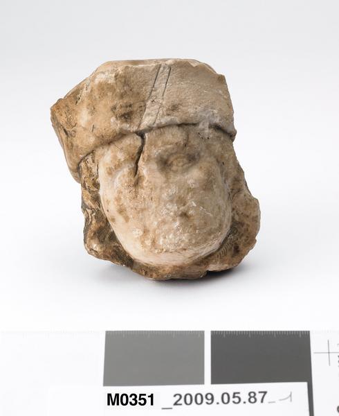 Tête (fragment)_0