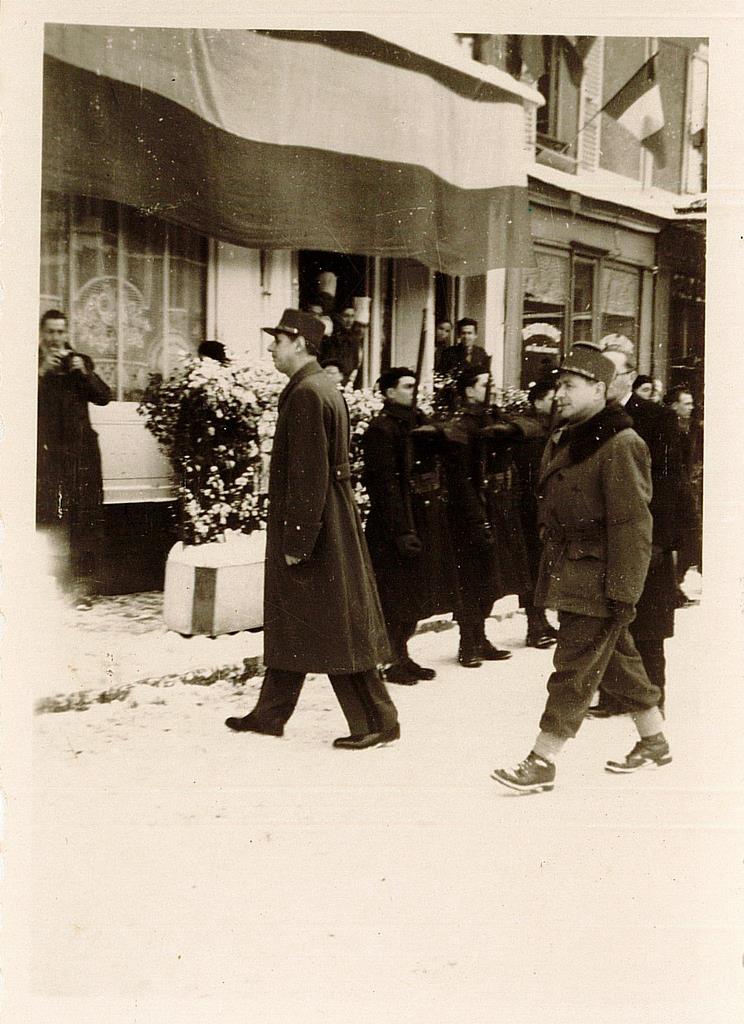 Première visite officielle du général De Gaulle dans le département de Seine-et-Marne, 1945