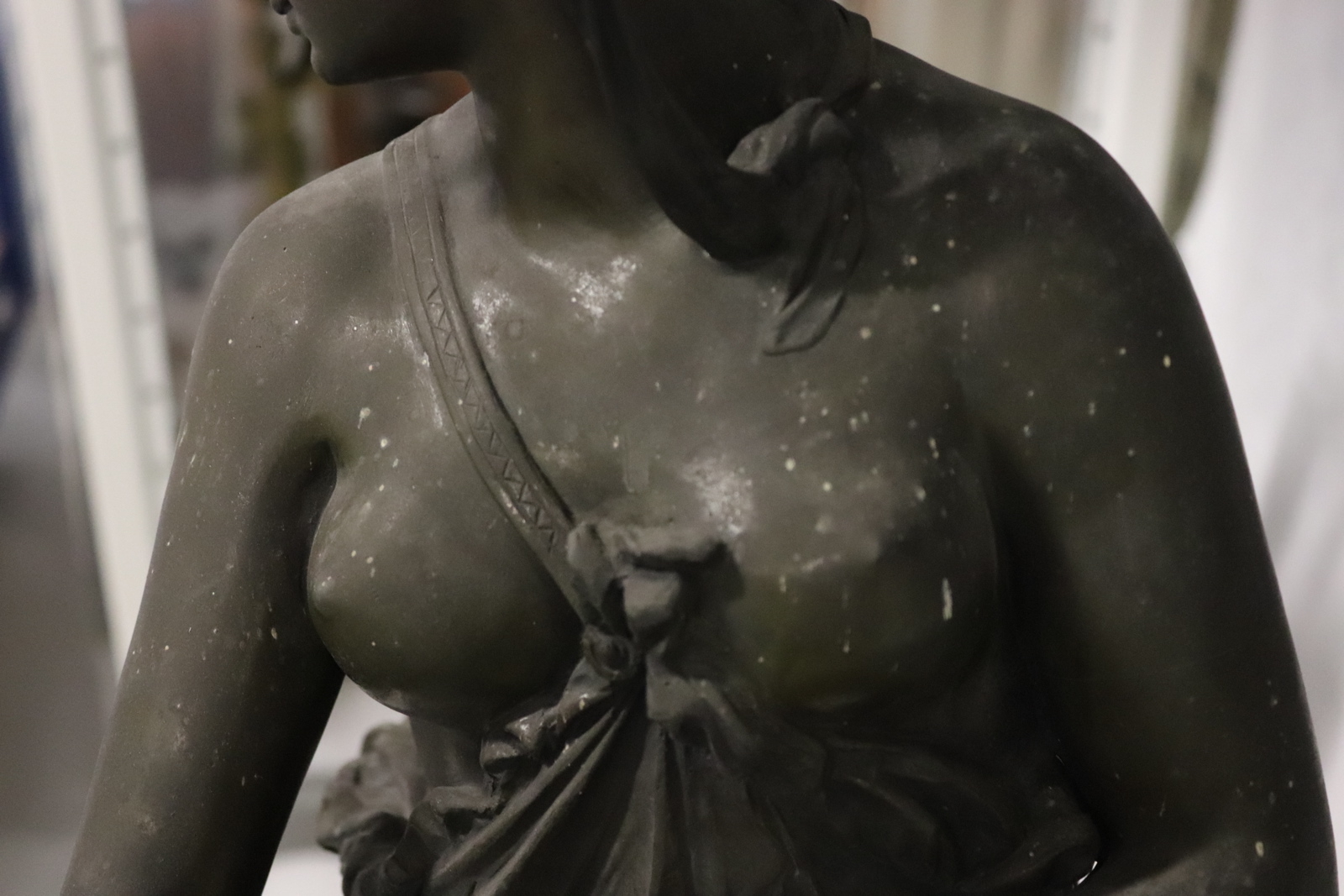 Femme à la fontaine ou l'Ondine_7