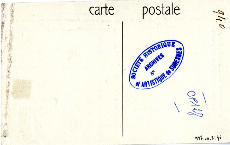 Suresnes. Groupe scolaire Voltaire. La salle de gymnastique et la piscine_1