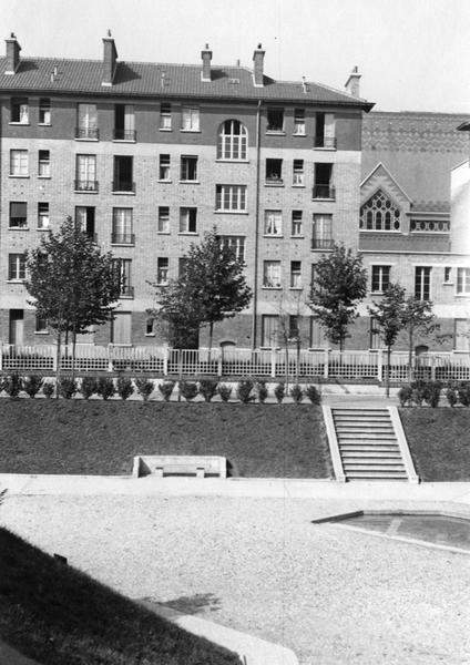 Vue de la cité-jardins -Square Léon Bourgeois (Titre fictif), 2e quart 20e siècle