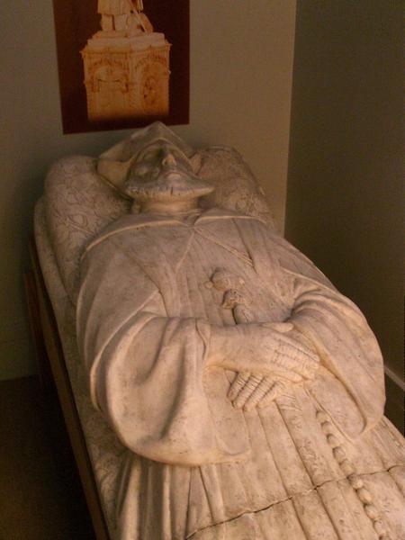 Gisant de Philippe de Villiers de L'Isle-Adam_2