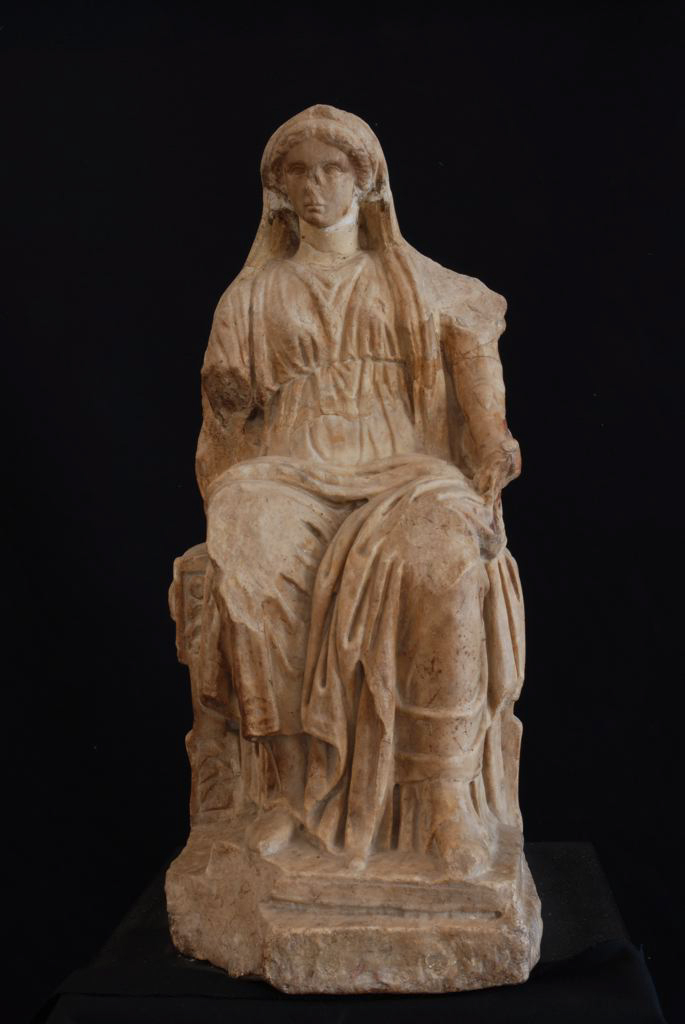Statue de Bona Dea_0