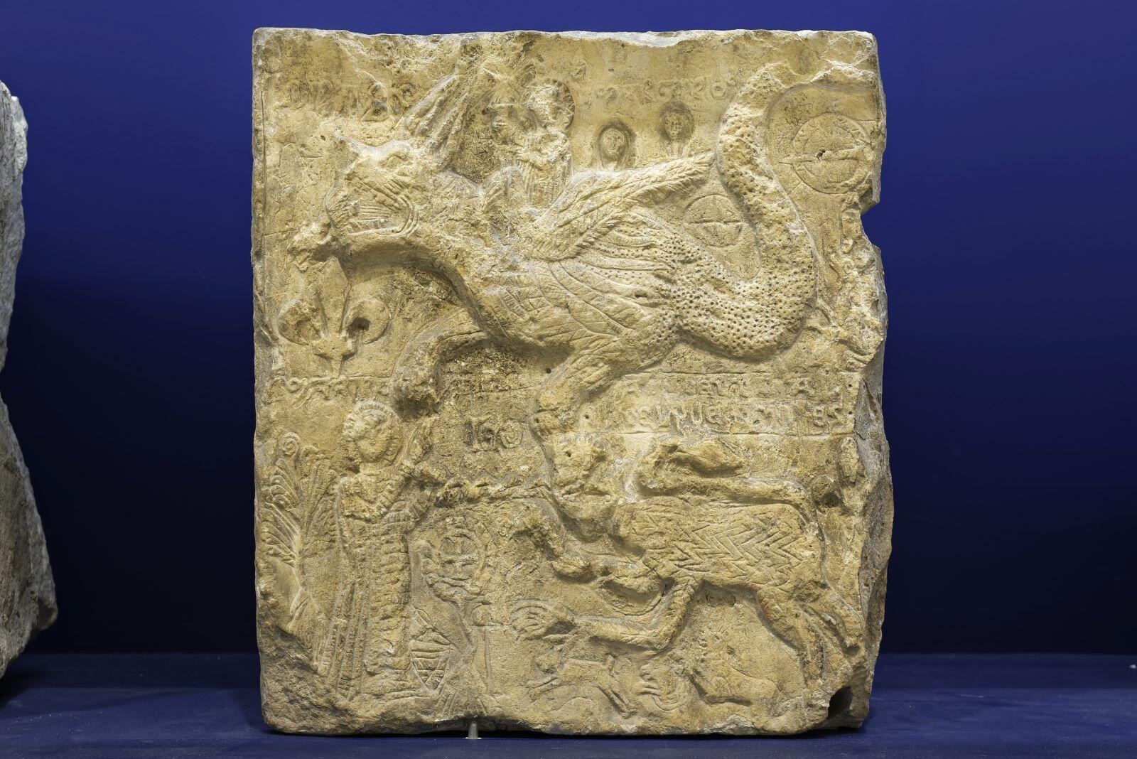 relief, André, dit Andreu Vasal del Puets Vasal,, 1300-1400
