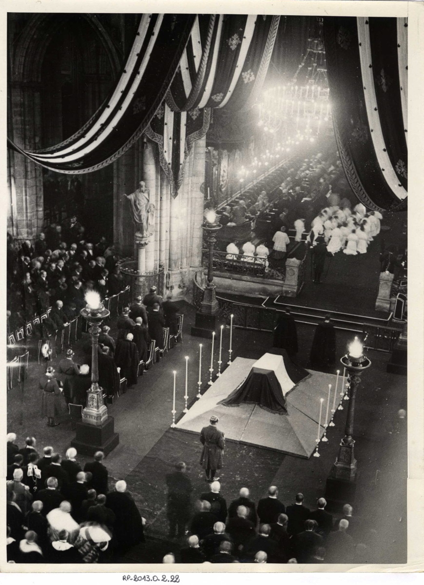 Funérailles de Raymond Poincaré (titre factice), Mondial Photo-Presse Agence de presse, 1934