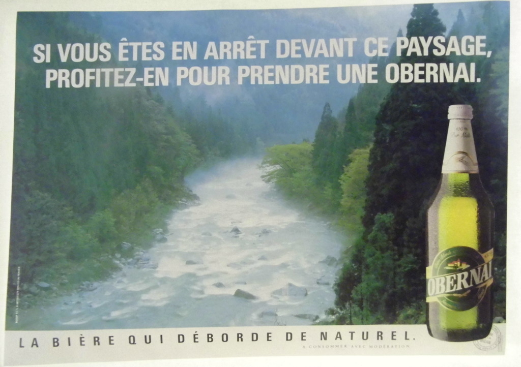 Si vous êtes en arrêt devant ce paysage, / profitez-en pour prendre une Obernai (titre inscrit)