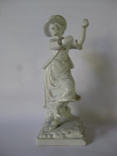 Jeune fille dansant_0