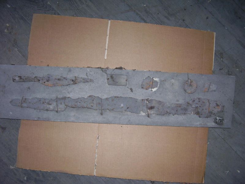 Épée, lance, anneau, fragment_0