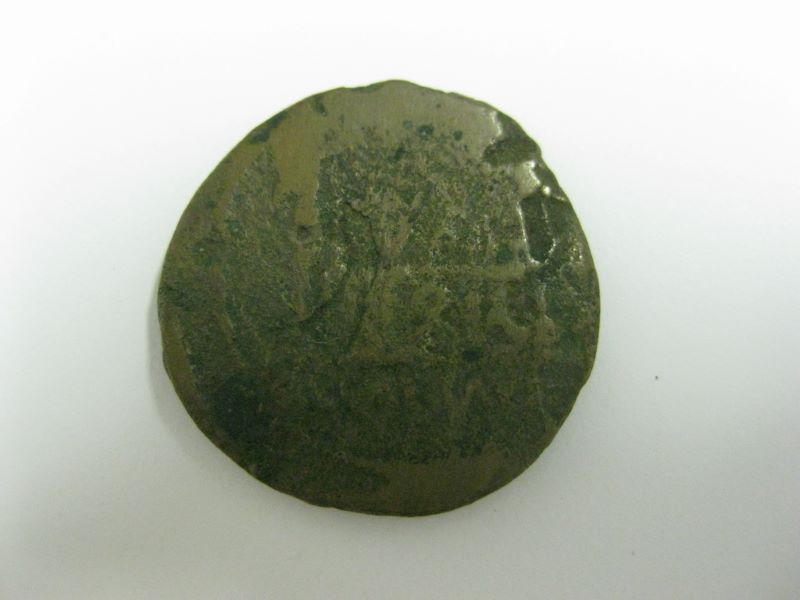 Monnaie romaine, empereur Tibère ou Auguste_1