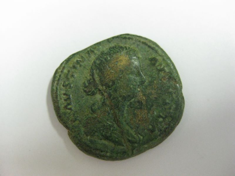 Monnaie romaine, impératrice Faustine la Jeune_0