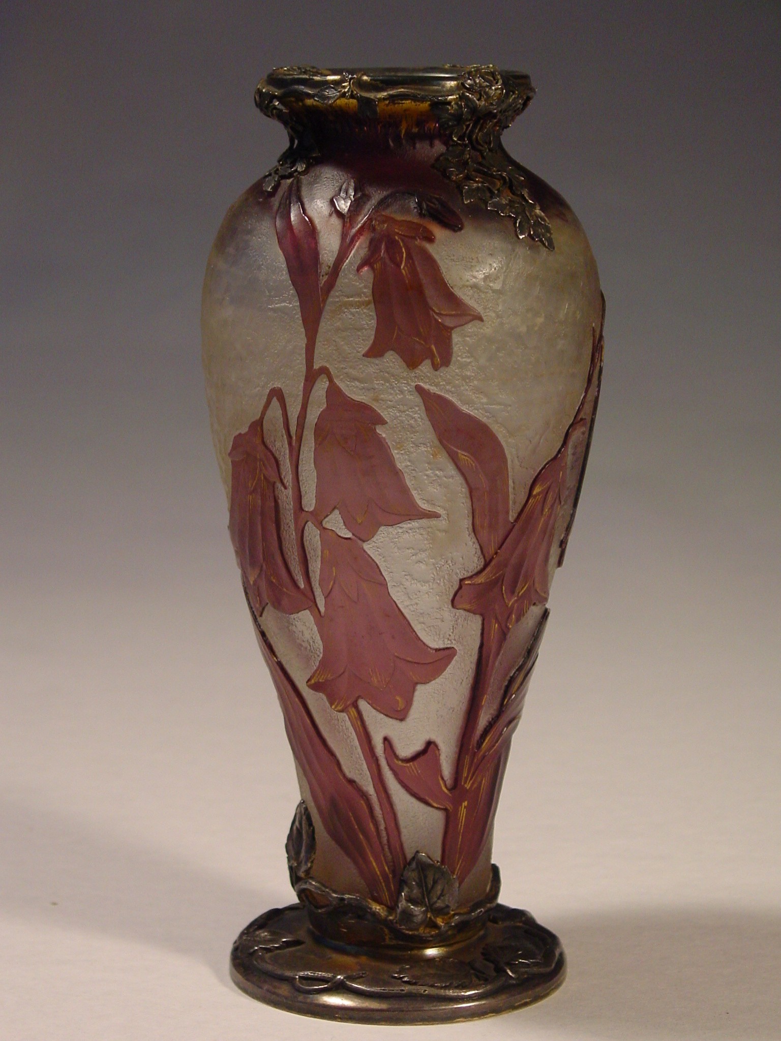 Vase aux campanules (titre factice)_0