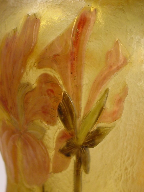 Vase coloquinte à décor floral (titre factice)_5