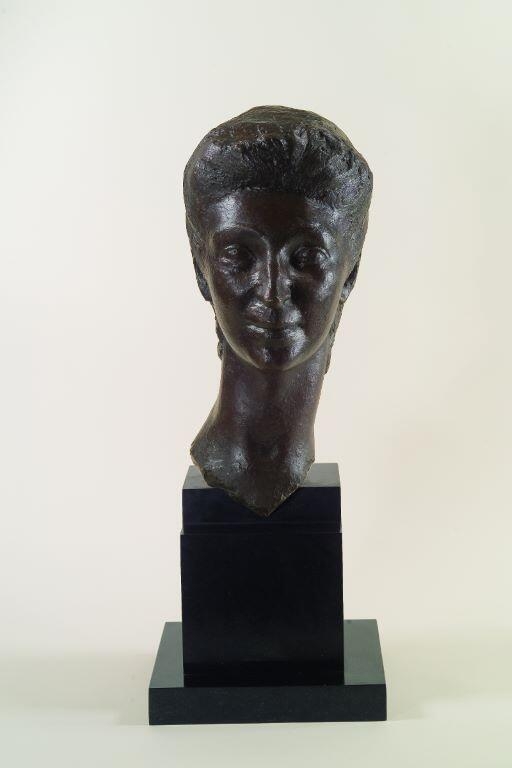Buste de Denyse Lécole, Henri Guingot, 1944