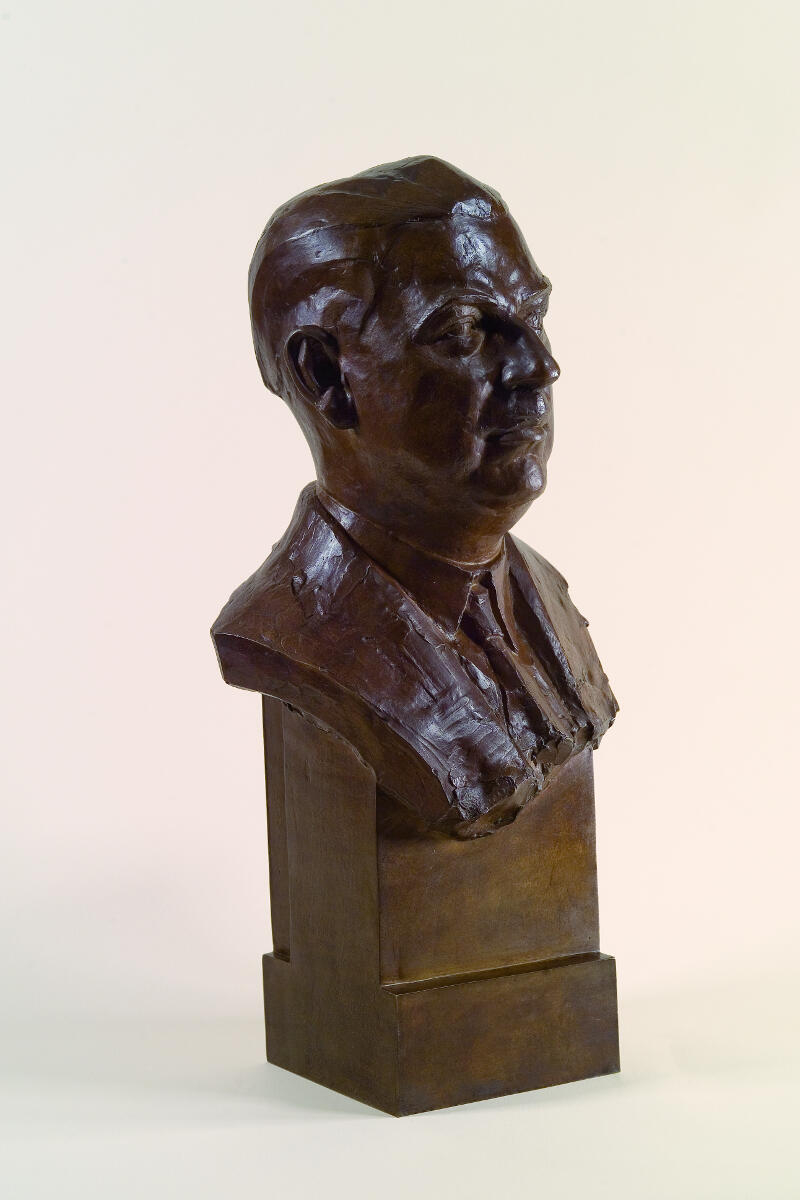Buste de monsieur Desenclos, Henri Guingot, 1932