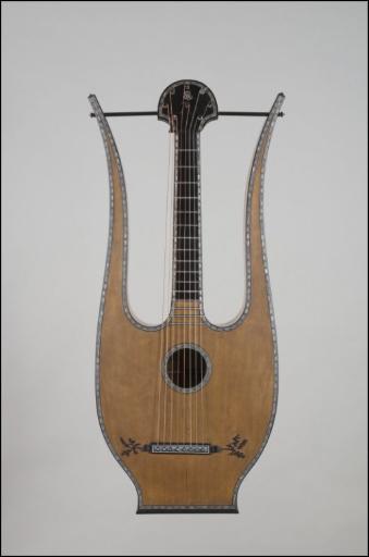 Guitare lyre_0