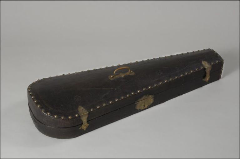 Étui, violon (élément)_0