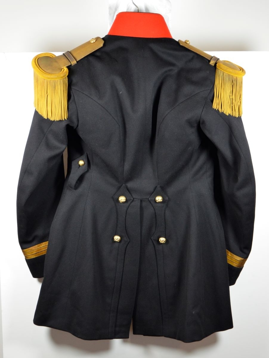 Ensemble officier : Veste, pantalon et ceinturon d'officier d'artillerie française, grande tenue modèle 31_1