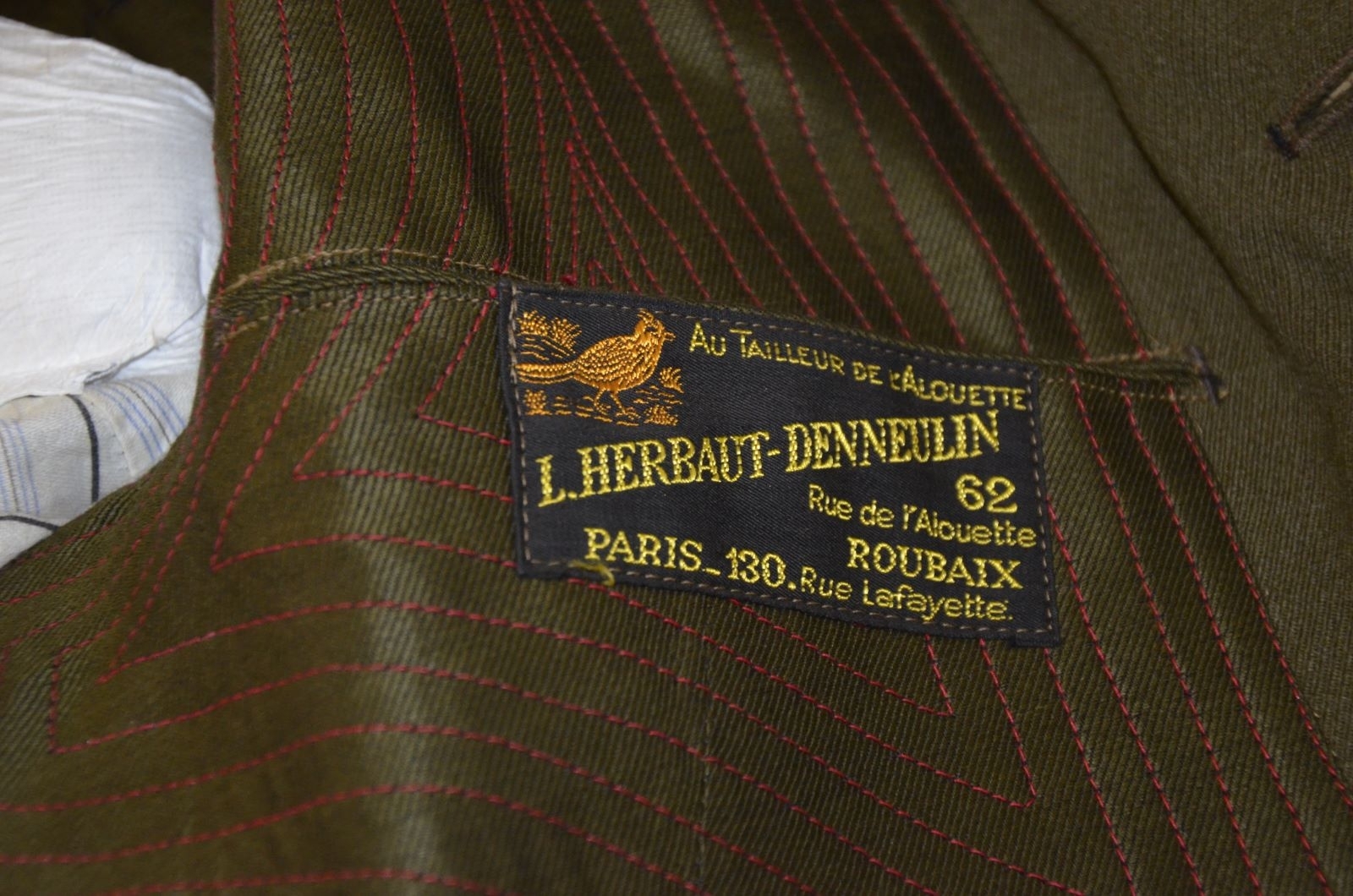 Tenue de Capitaine d'Artillerie lourde 188ème : képi et veste_5