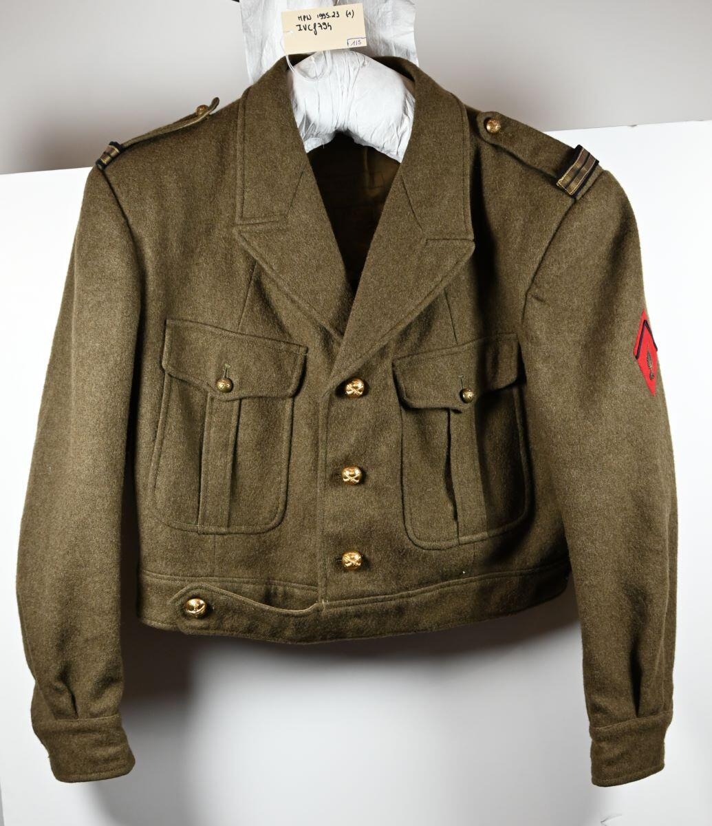 Costume de Lieutenant d'artillerie_0