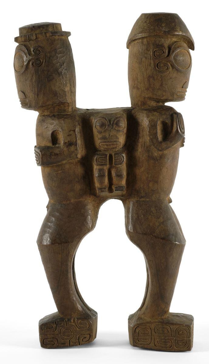 Deux personnages ; Statuette fétiche_0