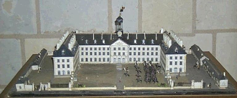 Maquette de l'école de Cavalerie de Saumur_0