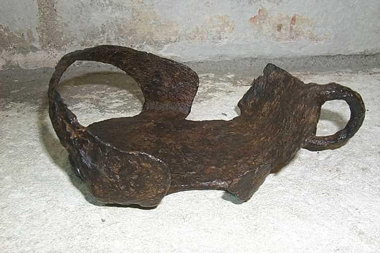 Hipposandale (paire, élément)_0