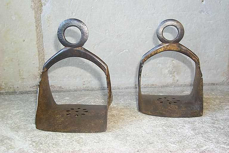 Étrier (2)_0