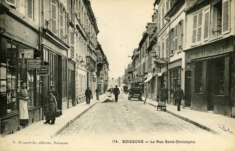 Soissons - La rue Saint-Christophe_0