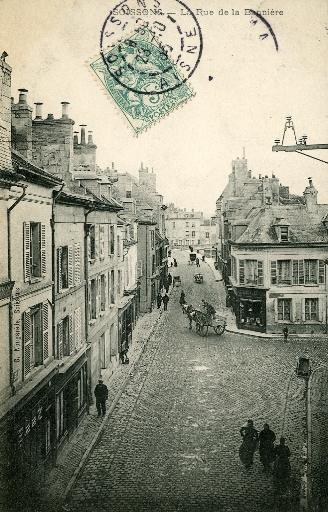 Soissons -La rue de la Bannière_0