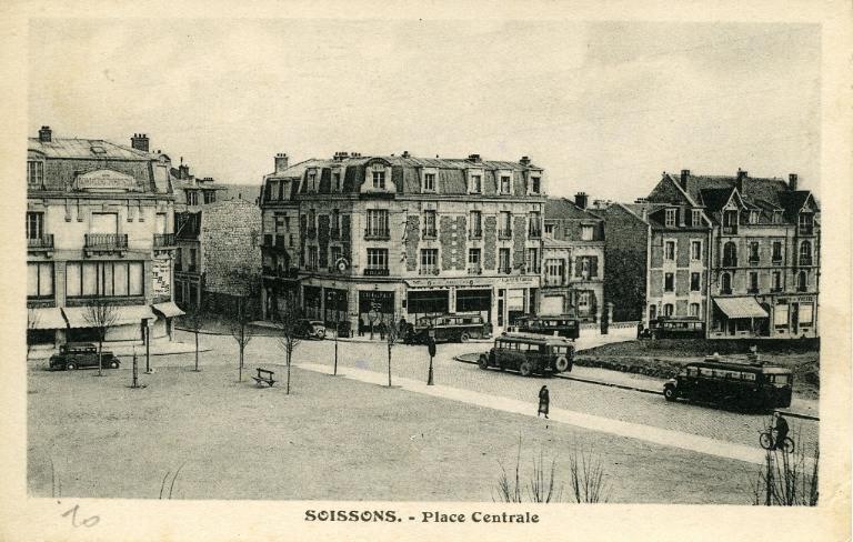 Soissons - Place Centrale_0