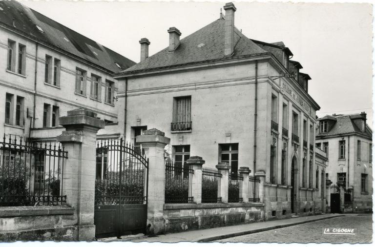 Soissons - Collège de jeunes filles_0