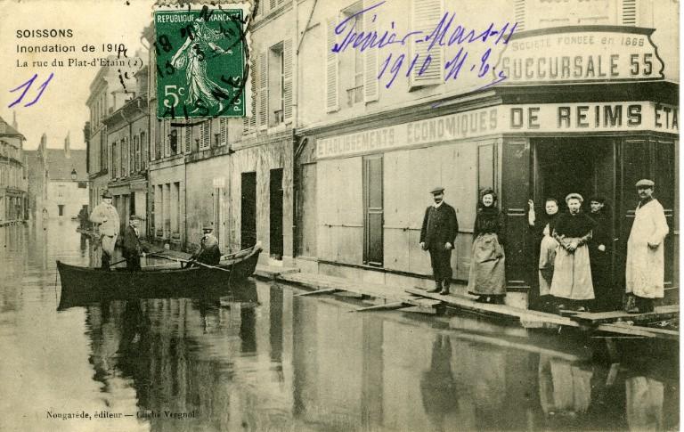 Soissons - Inondation de 1910 - La rue du plat d'Étain_0