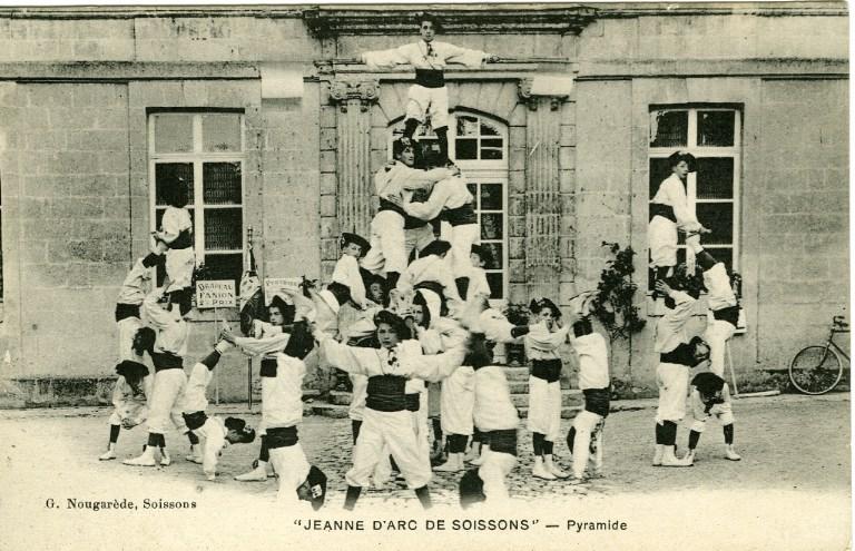 'Jeanne d'Arc' de Soissons - Pyramide_0